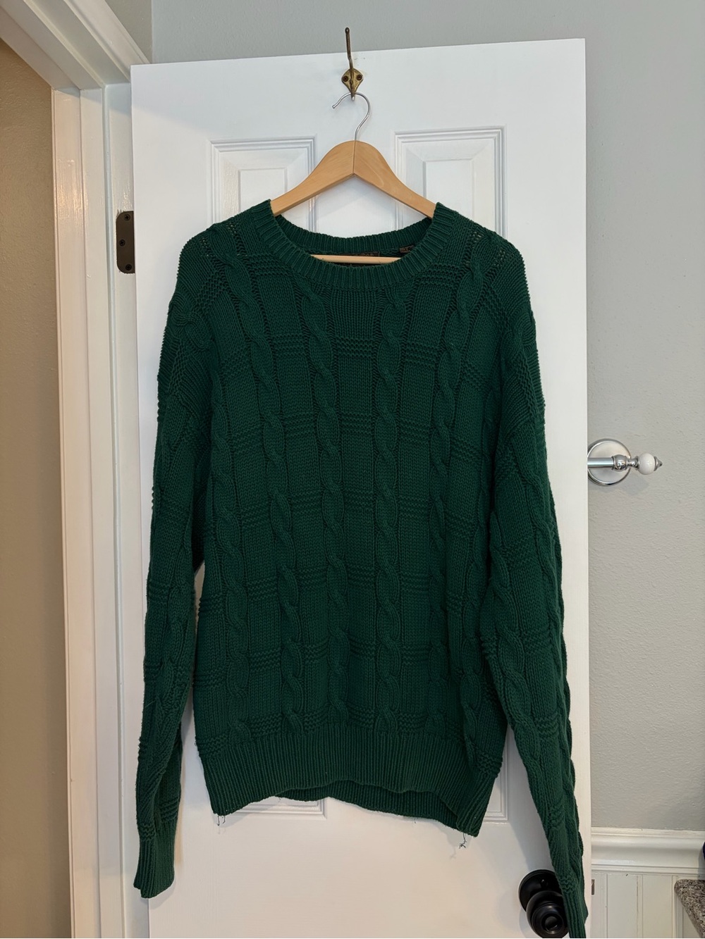 Eddie Bauer Men’s XL Green Cable Knit Sweater Thick Cozy Winter Pullover